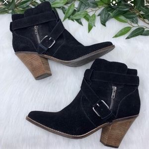 Dolce Vita wooden heel suede ankle boots - black